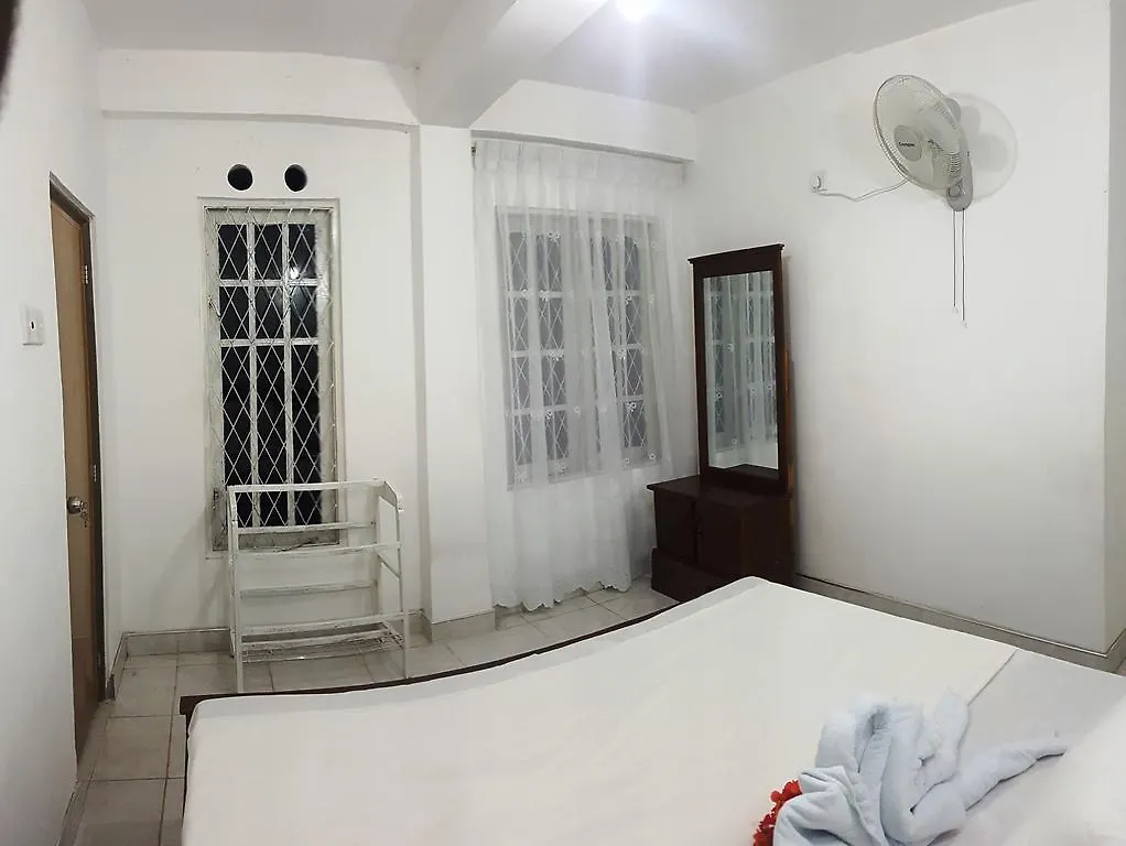 Olivia Residence And Hostel 캔디 스리랑카